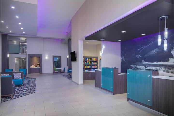 Hotel Interior 18 of 60