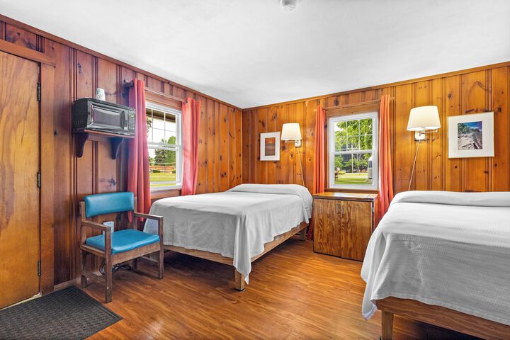 Room 41 of 80