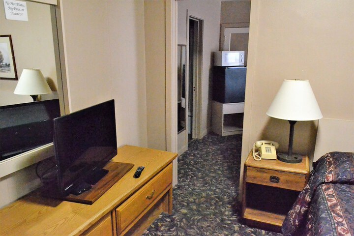 Room 68 of 81