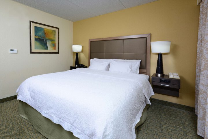 Hampton Inn Raleigh / Town of Wake Forest