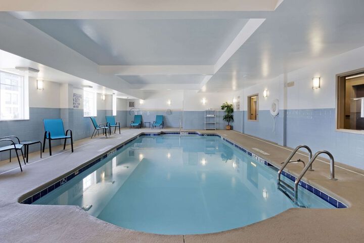 Pool 6 of 34