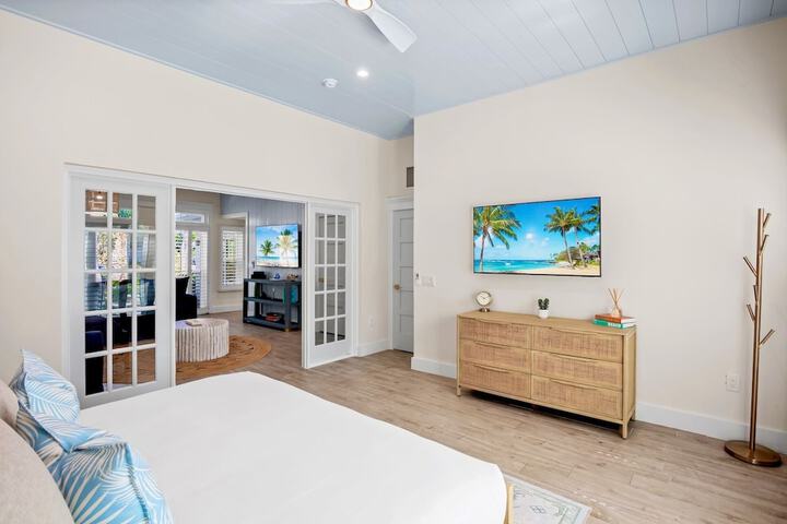 Tropical Breeze Resort
