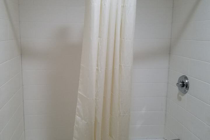 Room 15 of 22