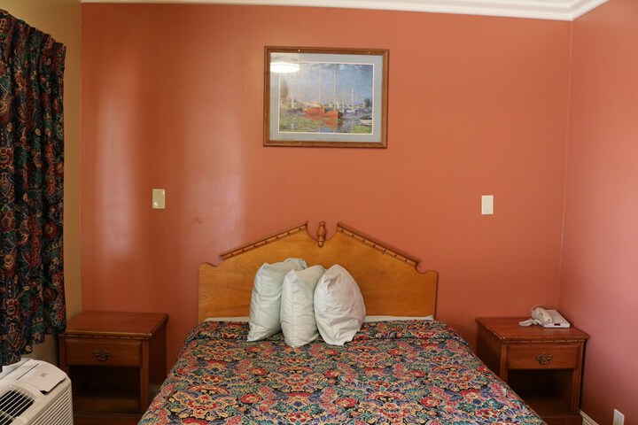 Four Corners motel