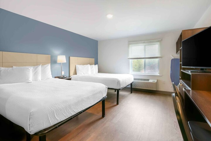 Room 18 of 27