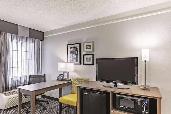 Room 34 of 45