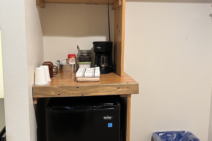 Room 84 of 210