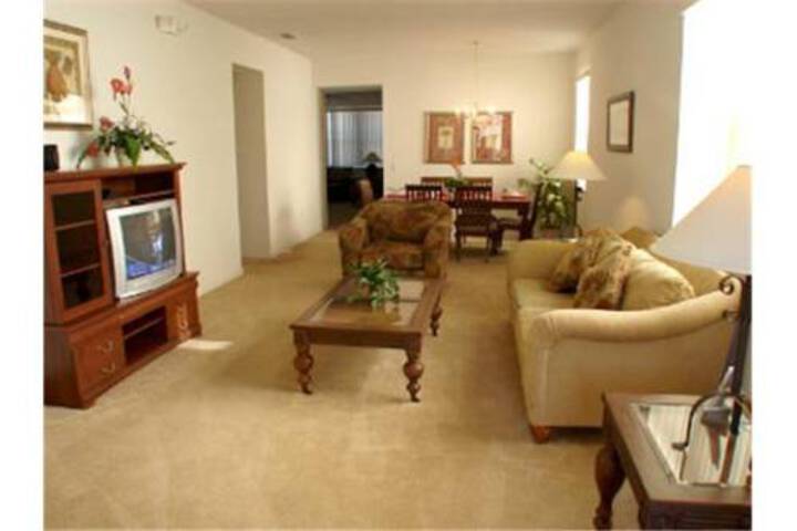 Willow View Drive