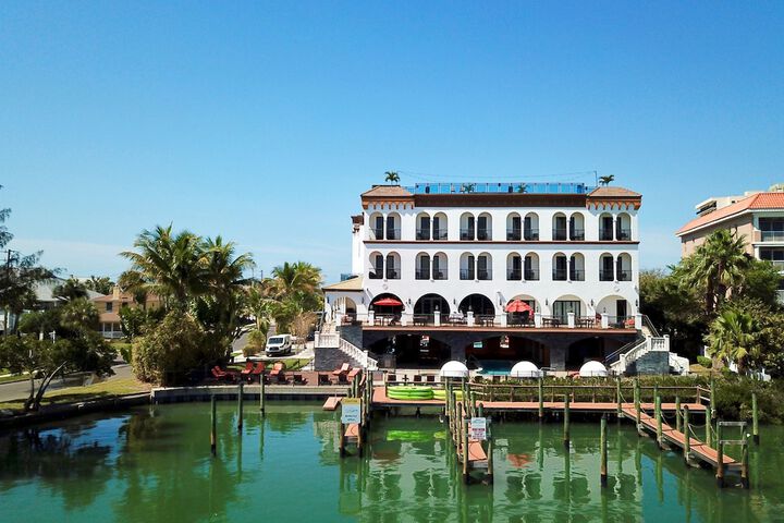 The Hotel Zamora