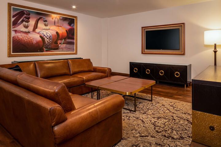 The Peregrine Omaha Downtown Curio Collection by Hilton