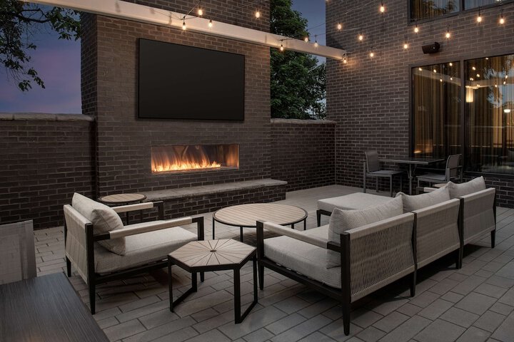 Terrace/Patio 57 of 59