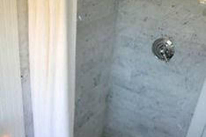 Room 2 of 12