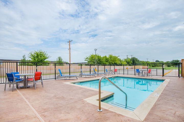 Holiday Inn Express & Suites Stillwater - University Area by IHG