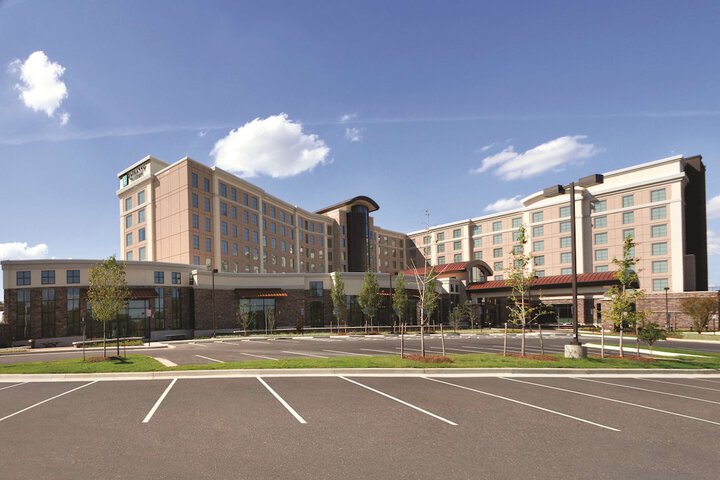Hotel 2 of 52