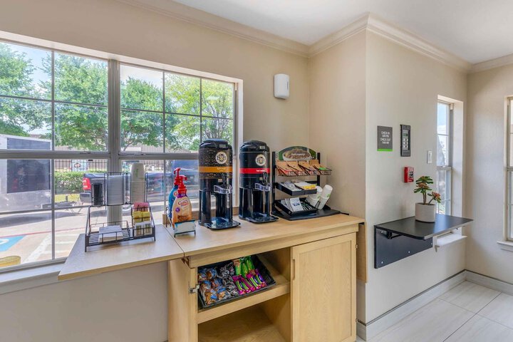Extended Stay America Suites Arlington