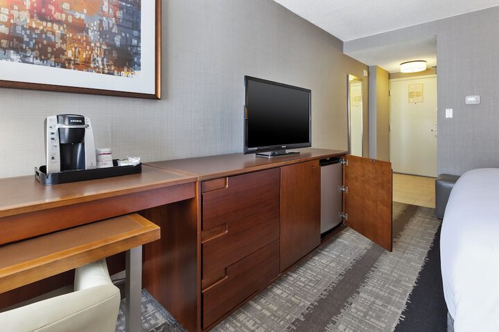 Room 47 of 139
