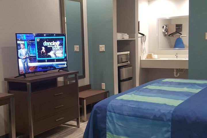 Room 30 of 55