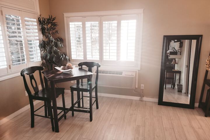 Room 69 of 190