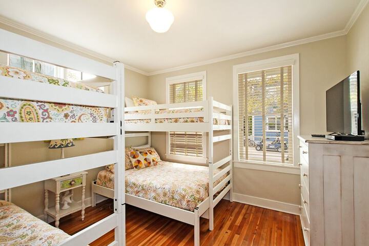 Cottage Rental Agency - Seaside Florida