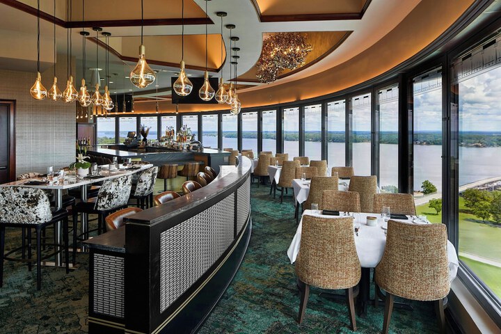 Renaissance Shoals Resort & Spa