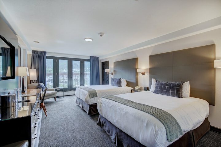 Room 203 of 242