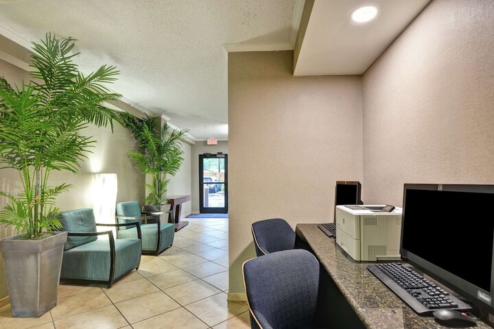 Business Center 58 of 58