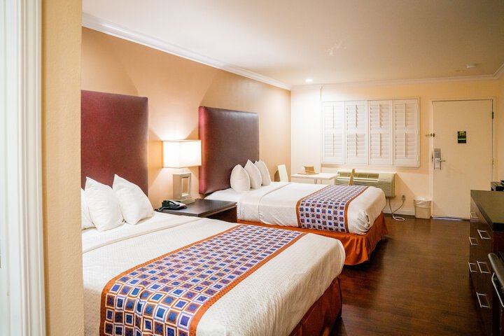 Room 41 of 49