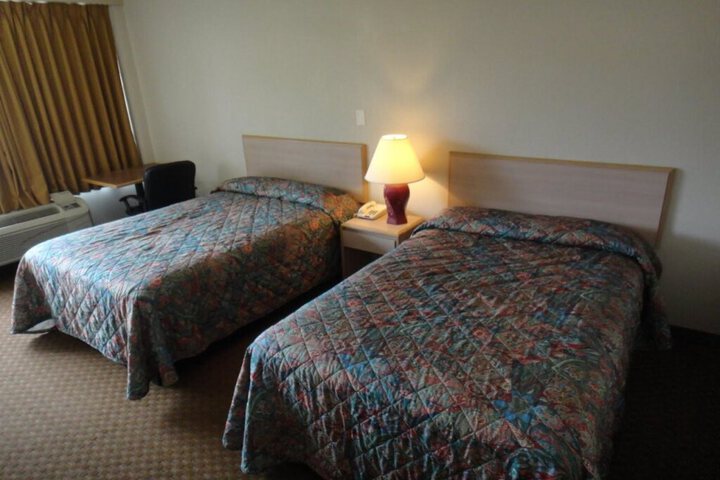RED RIVER INN ALEXANDRIA