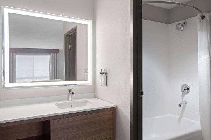 Holiday Inn Portsmouth Downtown by IHG