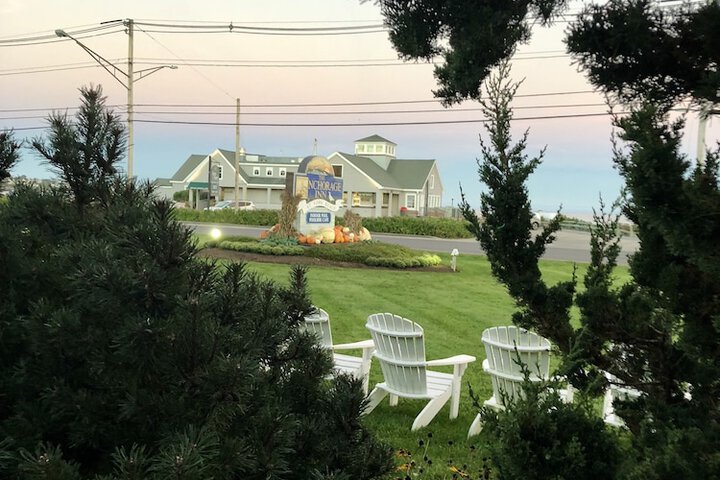 Anchorage Inn and Resort
