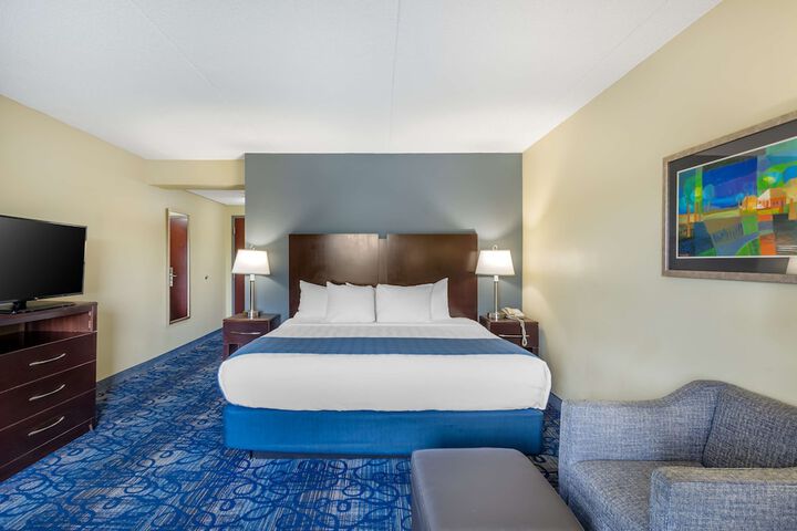Room 22 of 50