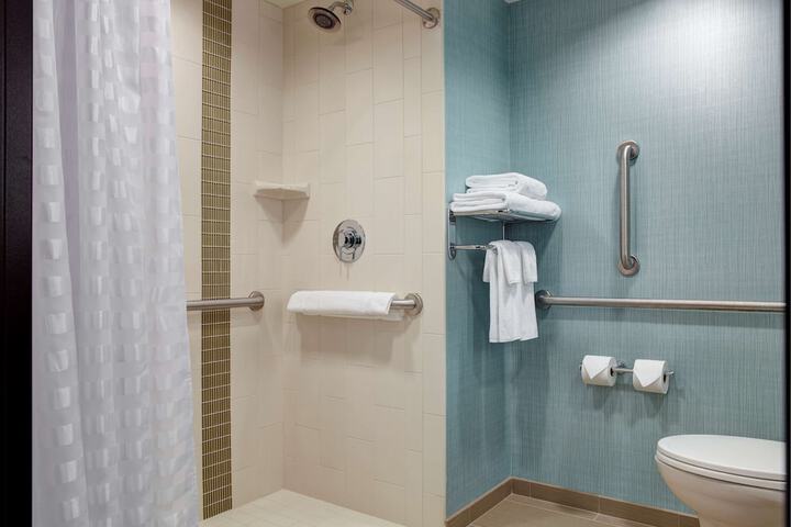 Hyatt Place Arlington / Courthouse Plaza