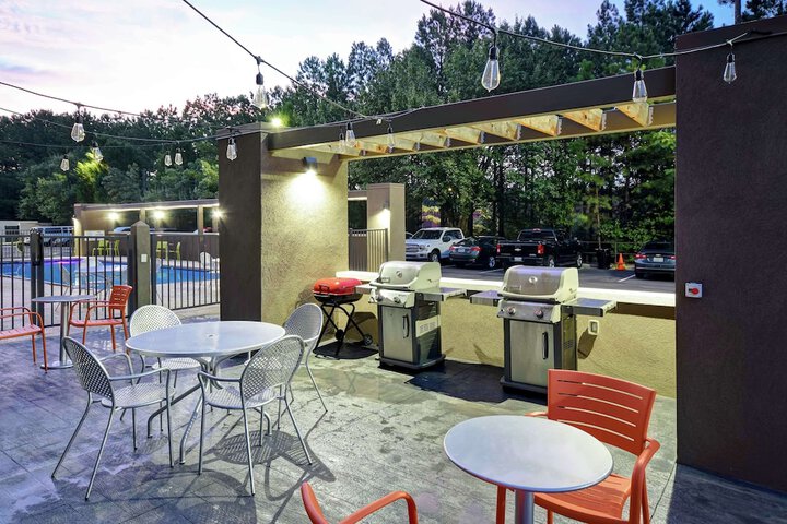 Terrace/Patio 35 of 40