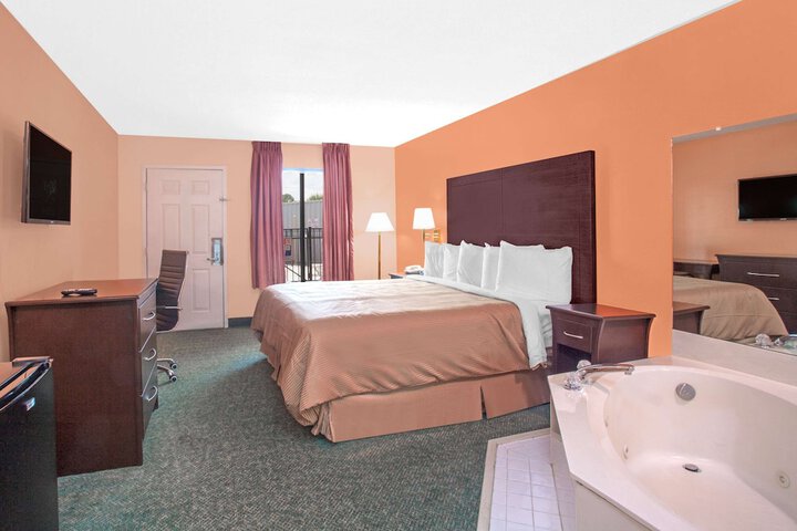 Room 29 of 31