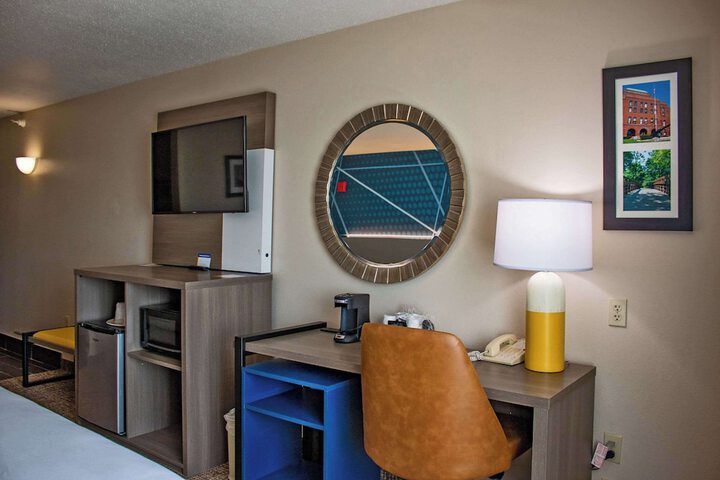 Room 20 of 55