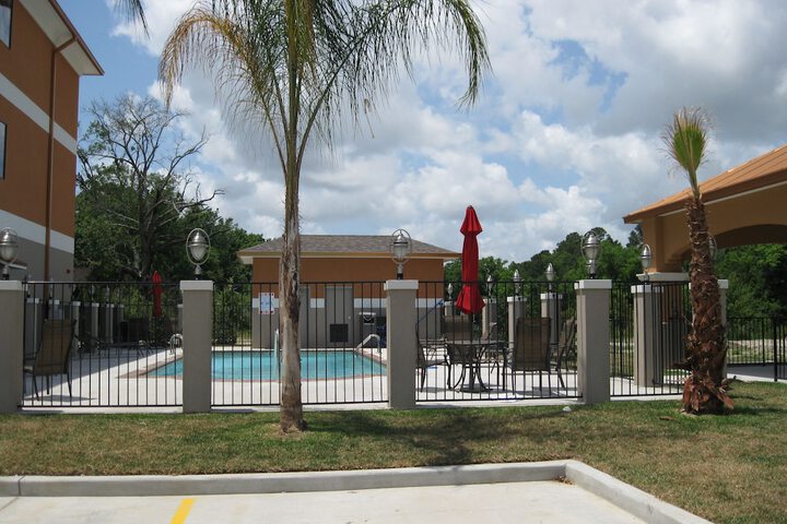 Pool 3 of 34