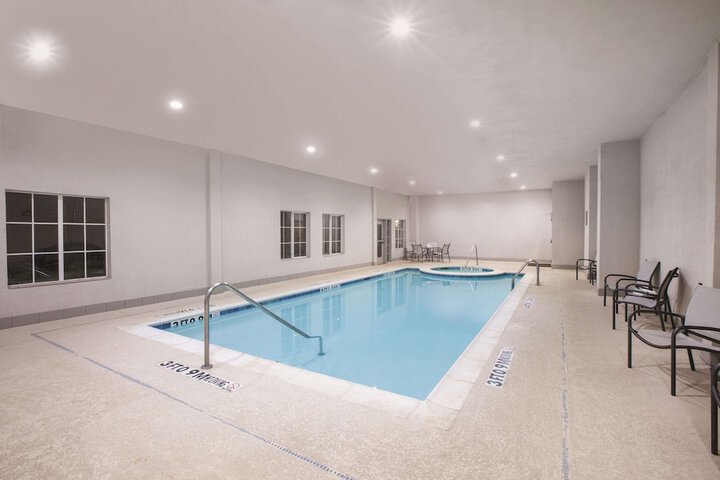 Pool 3 of 26