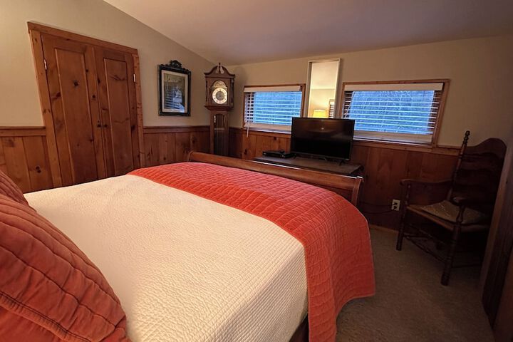Room 31 of 200