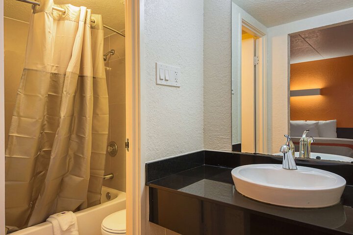 Motel 6 Garland TX - Northeast Dallas