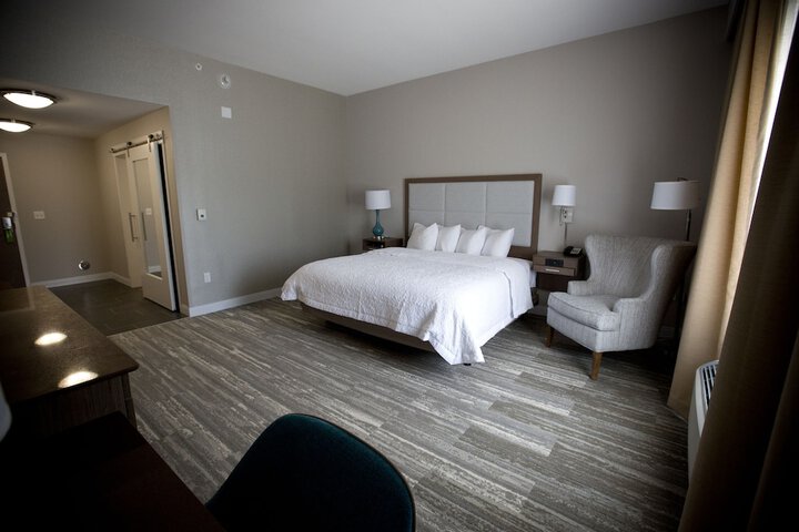 Room 25 of 61