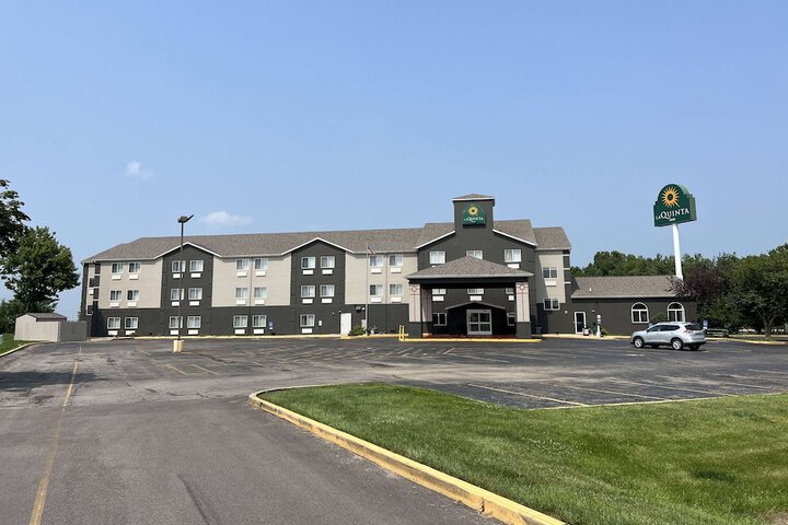 Hotel 9 of 49