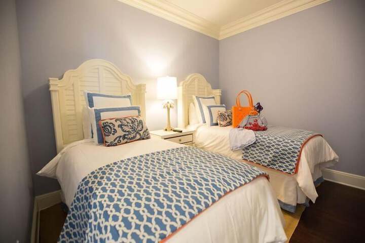Room 20 of 37