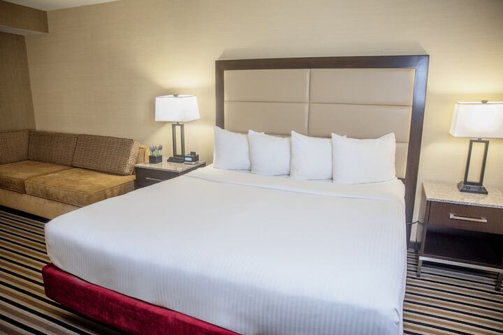 The Madison Concourse Hotel and Governors Club