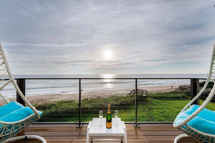 Harbor Island Beach Club Homes by Villatel