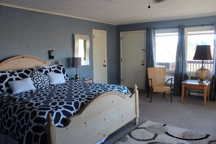 Room 34 of 81
