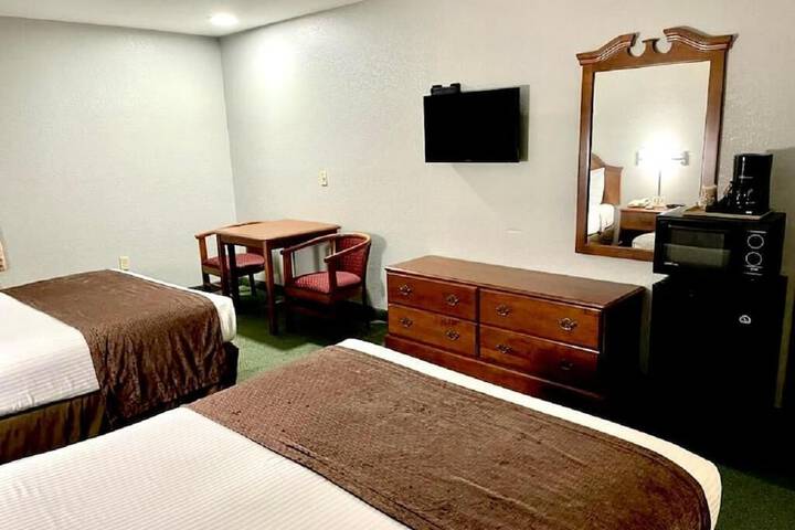 Star City Inn & Suites