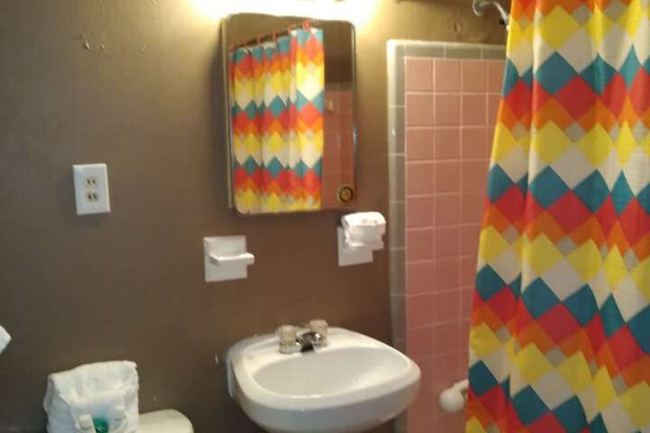 Room 22 of 49