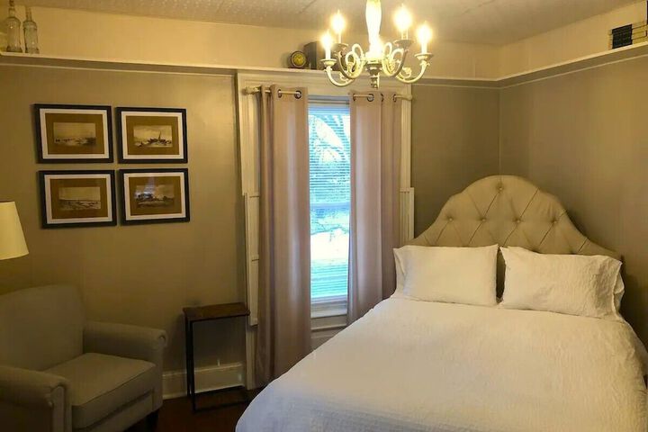 The Vine Bed & Breakfast LLC