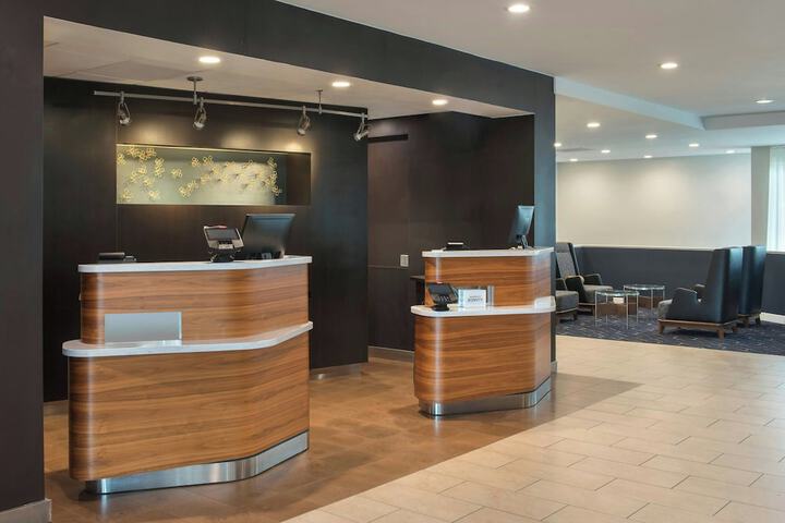 Courtyard by Marriott Silver Spring North / White Oak