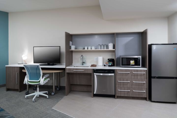 Room 44 of 69